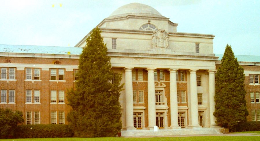 photo of building at Davidson College
